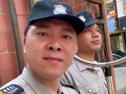 乾坤未定,你我皆是黑马#保安 #气质这一块拿捏死死的