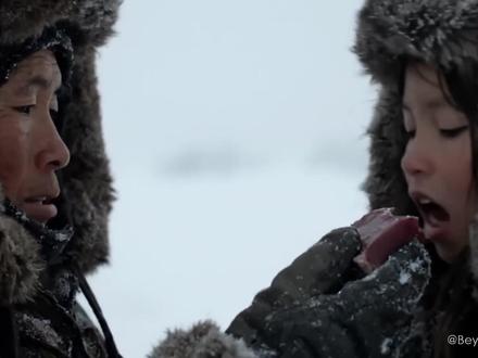 因纽特人纯肉饮食,我们为何不行? 有人试图用因纽特人高脂纯肉的饮食结构,来证明极低碳水饮食更健康,却忽略了因纽特人自身的代谢特点。#健康饮食 #低碳饮食 #生酮 #纯肉饮食