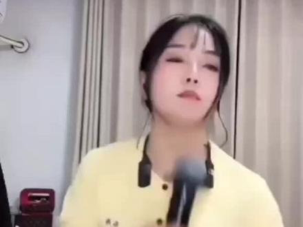 @小土妹(不忘初心) 这就是土妹大舞台开播号,大家给优秀的土妹点个关注!等大舞台开播后,每天下午两点到土妹直播间打卡!保证能惊艳到您!