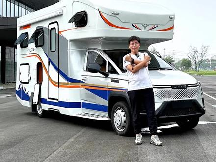 新车抢先看,新能源、高性价比,大水大电,价格还只要这个数#房车行 #房车展 #房车