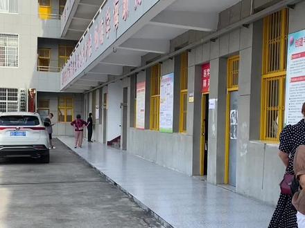 复读一年,改变一生!桃源县高考补习学校欢迎有志青年前来实现梦想!又是一年开学季,我们已经有40年的复读办学经验啦!