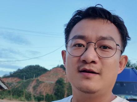 狗脑子就是这么简单#狗狗 #明亮与狗 #养狗的乐趣