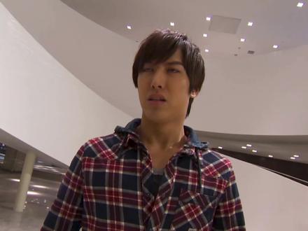 主角信一召唤的又一套全新铠甲,天蝠捕将埃戈士登场 #铠甲勇士 #动漫解说