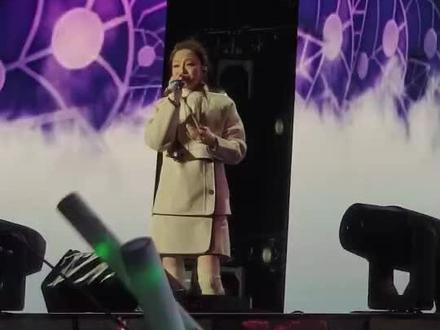 #温岭演唱会 前半部分好比村里请了歌舞台。直到张韶涵出现那一刻!Hi Angela
这一次,终于和我的青春见面啦
