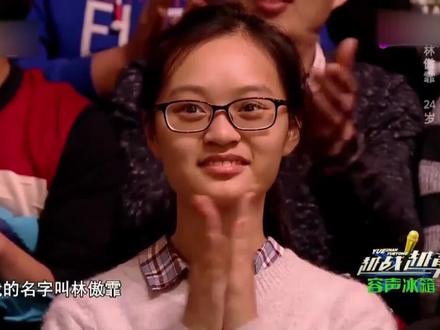 看看赵海燕的儿子,再看看闫学晶的儿子,同样是学表演的差距真大