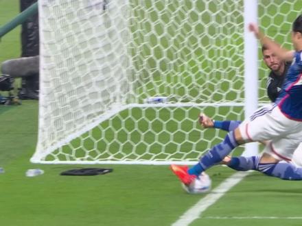 四年很短 四年很长 希望下次你流泪 是幸福的眼泪 #三笘薰