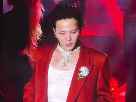 权志龙迪拜音乐节#大年初一