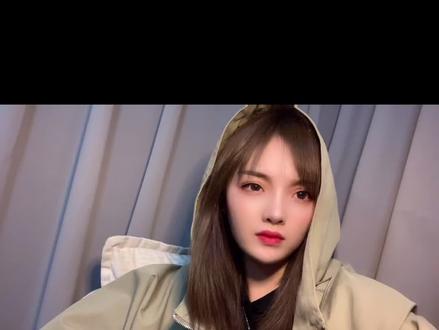 想要马儿跑 又要马儿不吃草 关键还来给马儿洗脑 你多大人物 我跟你谈现实 你跟我画饼谈情怀 你以为你谁啊