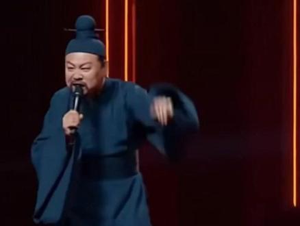 职场硬刚 “打工别当受气包!一月 2800 犯不着焦虑窝囊,装爷的在别人那也是孙子。出卖力气不卖尊严,活着才是主业,发飙才够爽!# 拒绝窝囊 #打工人吐槽 #人间清醒”