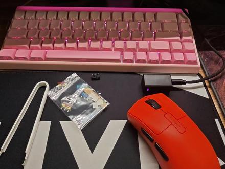 因科特g24鼠标,雷蛇小蝰蛇,卓威小ec。 #游戏外设 #鼠标 #fps #无畏契约 #pubg
来感受一下200元支持热插拔的炼狱小蝰蛇,卓威小ec。