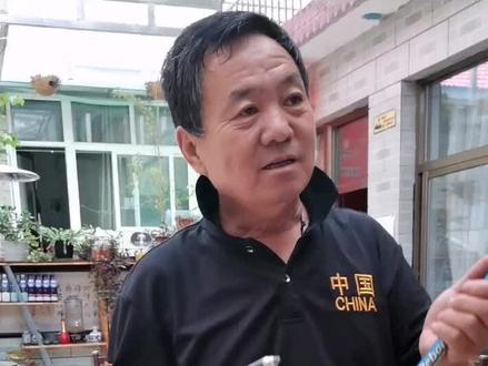 如何选择登山杖有探险家鲁树轩老师给你