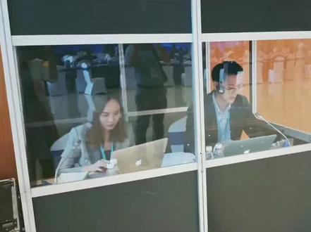 同传要失业了?人工智能会不会抢走你的职业@包高高 #同传 #英语