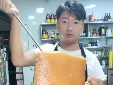 大泡脆皮五花肉制作流程,记得收藏哦!#脆皮五花肉做法 #五花肉#景戒区 @抖音小助手