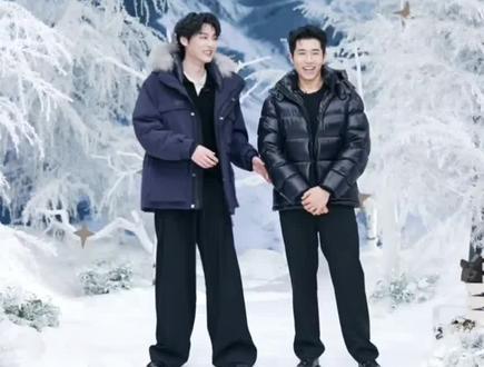 雷子直播之答案之书
烂命一条就是干!!!问问同事~~哪个同事呀~~月月呀~~#lp