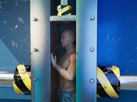 液压机能否把你压成小方块? #科普一下 #液压机 #大开眼界 #冷知识科普