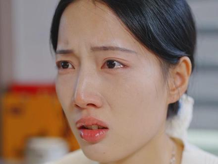 妈妈永远是女儿身后的太阳,为女儿遮风挡雨 #母爱#情感