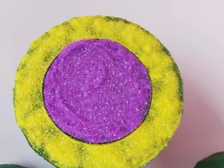 糖饼“花泥”PK,黄金龙VS月光女神,谁的奥特曼糖饼会发光? #糖饼 #手工 #测评 #开箱 #解压 #生活