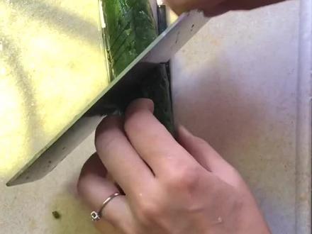 蓑衣黄瓜,新手秒变大厨的刀工你一定会#美食教程 #刀工展示 #抖音美食 #家常菜