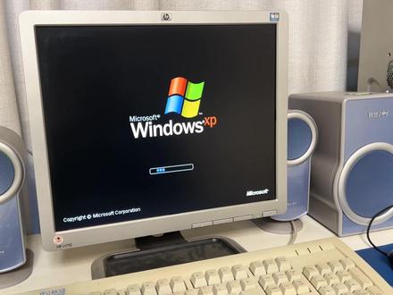 错乱的千禧年记忆,当时的电脑真的是那样的吗? XP、4399、千千静听、CS1.0~1.5、RMVB这一系列词汇被称为千禧年电脑的回忆?真的是这样吗?#电脑 #电脑知识