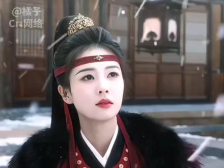 白鹿:我觉得跑男就不是朋友了,是家人
#白鹿 #奔跑吧