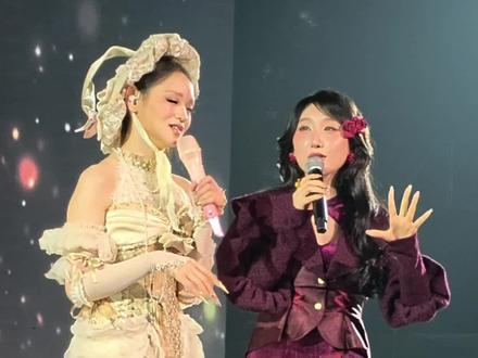 传说中的默契比心……
第一次发觉小邓这么矮🤣😂🧐
草帽酱『风华正帽』演唱会,南京站
#邓寓君 #草帽酱 #等什么君 #音乐现场 #现场版live