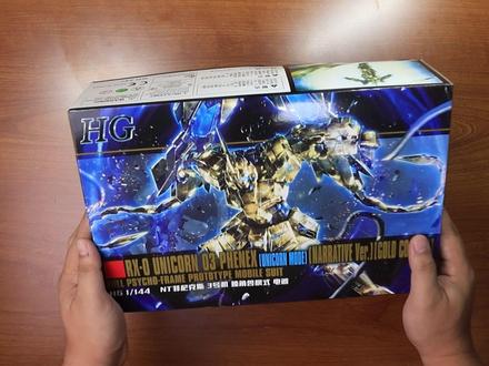 【星动】券前45元的HG电镀菲尼克斯独角模式我拼完啦! 亮瞎眼睛!掉粉厉害!指纹收集器!组合度较紧!素组分享!#高达模型 #拼装模型 #玩具 #高达 #内容启发搜索