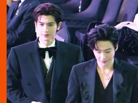 张凌赫刘宇宁 这俩是我真daddy来的! #张凌赫 #刘宇宁 #星光大赏 #daddy #友情