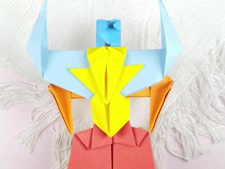 超级酷炫的变形金刚纸飞机,你保证没玩过,快来一起试试吧#折纸教程 #手工折纸 #纸飞机