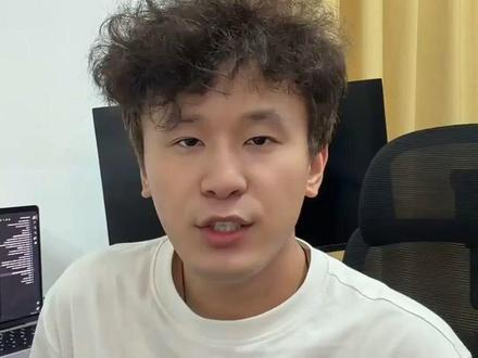 中转站 API 为什么这么便宜? 很多低价中转站,并不是拿到了官方特殊折扣,而是用逆向额度、订阅号池、高利用率摊薄成本。小用量用户可能确实省钱,但大用量、重度 Agent 或代码场景,直接用官方套餐往往更稳。#AI #中转站 #小梅同学 #Claude #codex