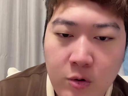 颜丙涛:辉哥的问题我觉得就是二次出杆这个毛病导致的。