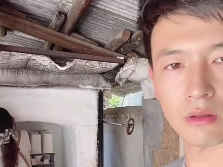 又帮她干了一下午活,太阳马上落山~