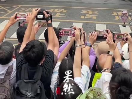 今年高考多地全面实行AI巡考(澎湃新闻)