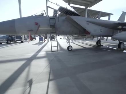 曝光老美F15战机操作功能手册,开走一架战机竟然跟开车一样简单 #战斗机 #f15战斗机 #军事科普