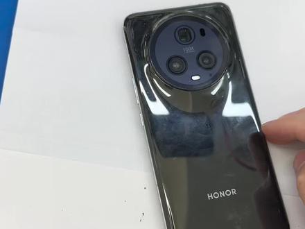 荣耀魔术手机照相不好使!故障维修!
#荣耀手机维修 #荣耀手机相机打不开 #手机相机打不开 #沈阳手机维修