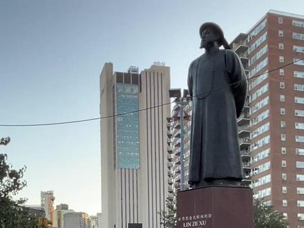 #上热门 #我的海外生活日记 #纪实 纽约 林则徐铜像 @DOU+小助手