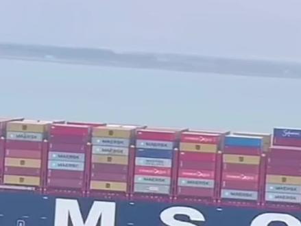 #海员 #航海指挥官 #船舶
各位特种兵,选择英雄吧。