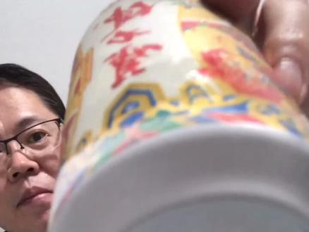 #物理实验 #霜的形成@新闻主播欧文浩