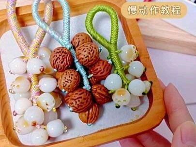 手摇铃慢动作教程#手摇铃 #棉线#猫爪#手工编绳#手把件