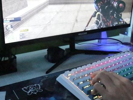 你知道什么是全键无冲吗
#电竞 #机械键盘 #游戏外设 #宿舍必备#游戏