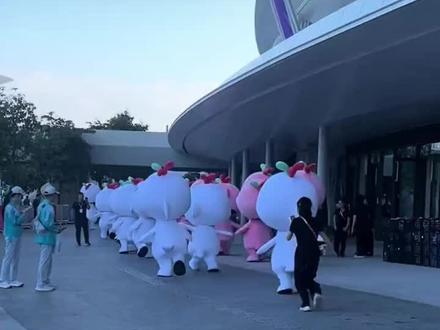 运动会火的居然是他们,台可爱了