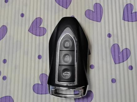 众泰t600sr7sr9钥匙电池更换方法视频教程 大迈x7Z700汽车遥控器电池型号如何拆卸怎么换的#众泰t600 #众泰sr9 #众泰sr7 #大迈x7