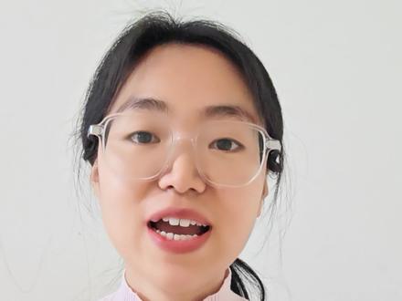 🚨315爆雷!漂白鸡爪到底能不能吃?
营养师怒拆:别再把“化学药水”当美味!
315漂白鸡爪避坑指南:
教你3秒辨别“毒鸡爪”,闭眼绕坑!
1. 看颜色:正常米黄色=安全;惨白、亮白、无纹理=直接拉黑!
2. 闻气味:有淡淡肉香/腥味=正常;刺鼻、酸味、异味=绝对是药水泡的!
3. 看来源:只买正规超市/品牌包装(有SC许可+配料表),散装摊、无牌无证的路边摊坚决不碰!
💡 最后一句大实话:
食品安全大于天!
想吃鸡爪解馋,一定要选新鲜、正规的,并且清炖/清蒸最好,少盐少调味,最大程度保留营养还不加重身体负担。
别为了一口“颜值”拿健康冒险,咱们的身体才是最珍贵的资产! #315 #315全民行动 #食品安全问题 #无骨鸡爪 #营养师