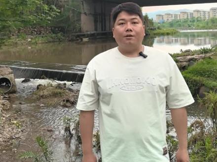 陕西淘金|小秦岭岩金全国顶级 陕西金矿全在秦岭!小秦岭是全国最大岩金带,潼关、洛南岩金极强;汉江、嘉陵江有少量砂金,岩金实力全国顶尖!
#陕西 #淘金 #岩金科普 #淘金干货 #户外淘金@抖音创作灵感