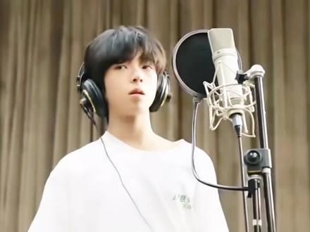 #TF家族四代 13岁打板 14岁的陈浚铭就这样幸福下去吧! #养成系选手