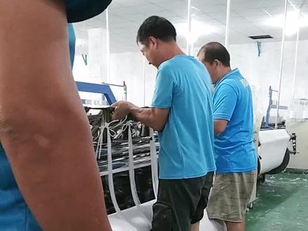 上轴中…😓😓😓#纺织人的日常 #工厂实拍