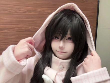 感觉现在脖子特别有劲等会和房梁比比拔河