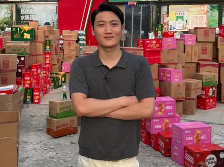 今天接受粉丝挑战,搬空一家超市#天朝哥 #正能量 #玩的就是真实