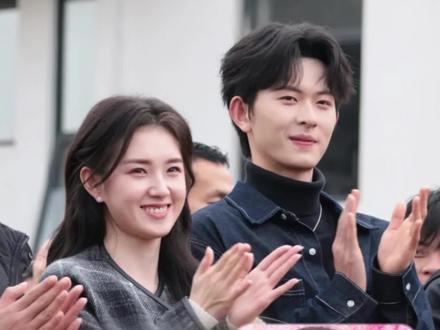 郭宇欣新剧开机路透,搭档陈添祥,两人同框好有CP感#郭宇欣 #陈添祥