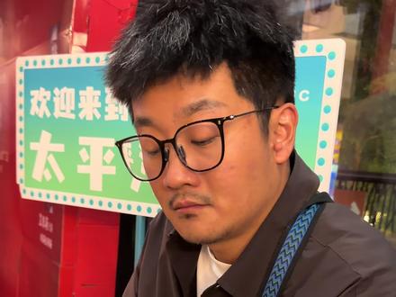 小鸡问:哭不哭🥺
小鸭答:不哭鸭🦆
老狗答:( )???
#给阿嫲的情书 #情侣日常 #情感