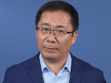 北方桑拿天超长待机、南方多地“高烧”不退,财经老王带来高温背后的经济观察,一起来了解经济学上的“一度效应”。(央视频号:#财经老王 )